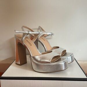 Steve Madden Metallic Silver Platform Sandals